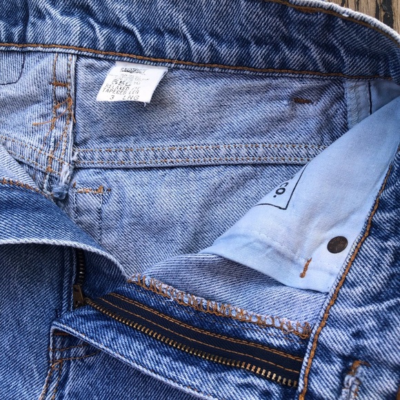 Vintage Levi’s jeans skirt - Picture 4 of 5